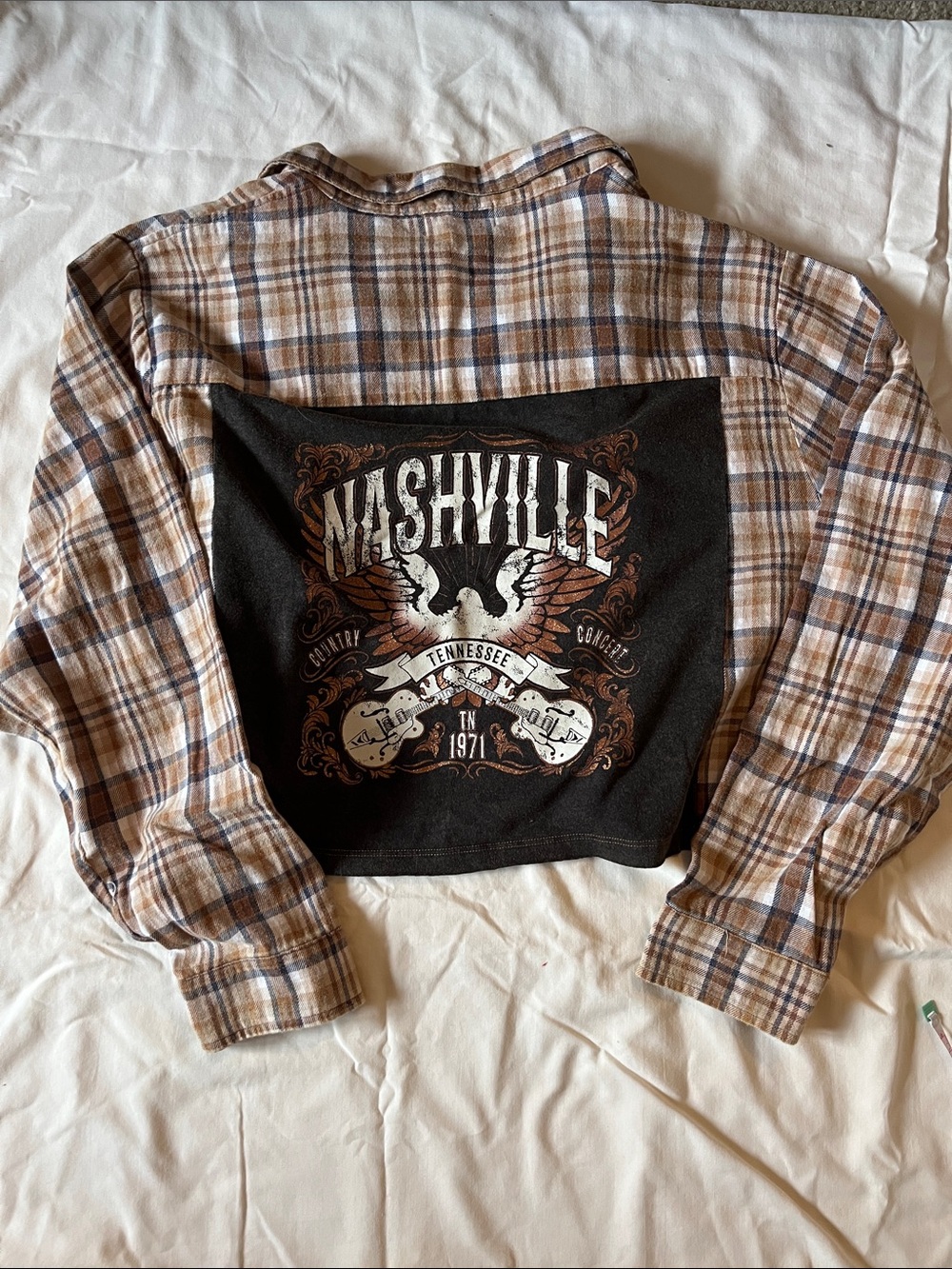 Altar’d State Nashville Plaid flannel Cropped Shirt